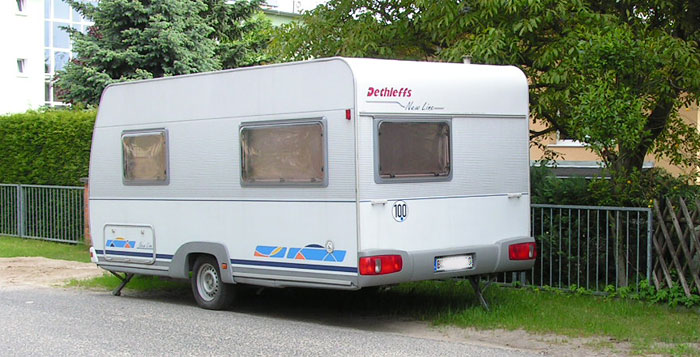 Wohnwagen Vor Dem Haus Abstellen Wohnwagen Vor Dem Haus Abstellen